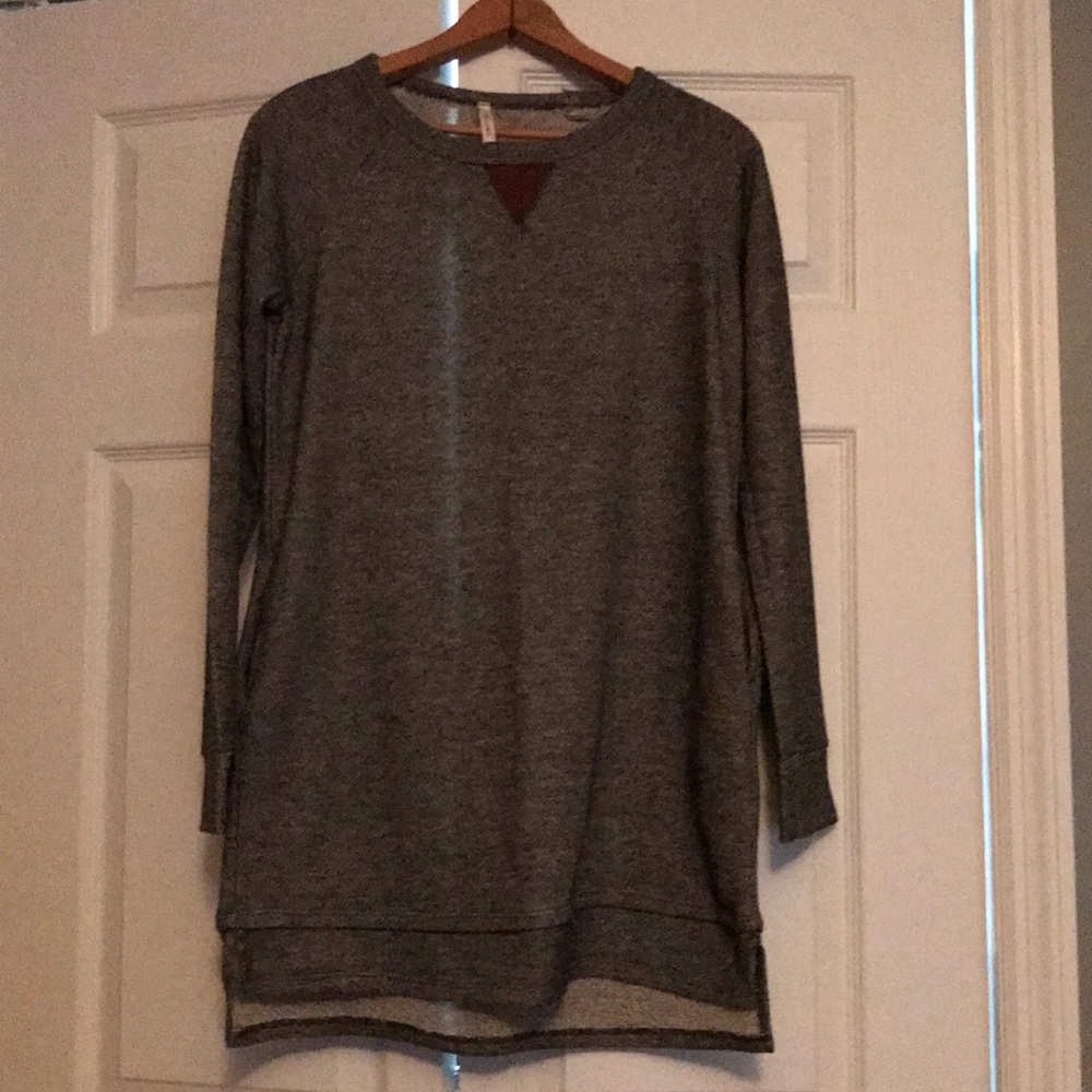 Bellamie Grey Tunic. Small